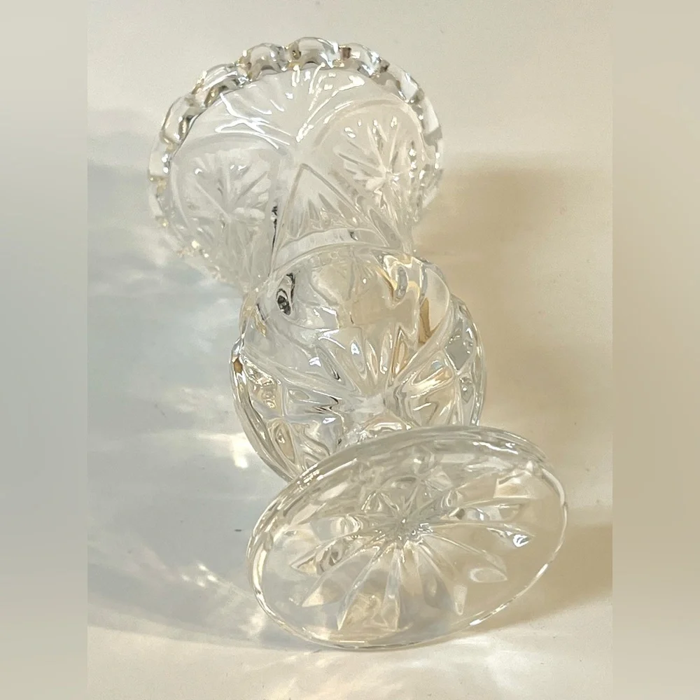 VTG Kristal Zajecar Yugoslavia Lead Crystal Clear Glass Footed Bud Vase 4.2 in